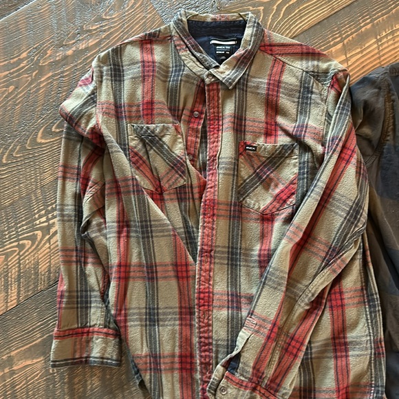 Men's Bundle Of Flannel Shirts - Picture 2 of 5